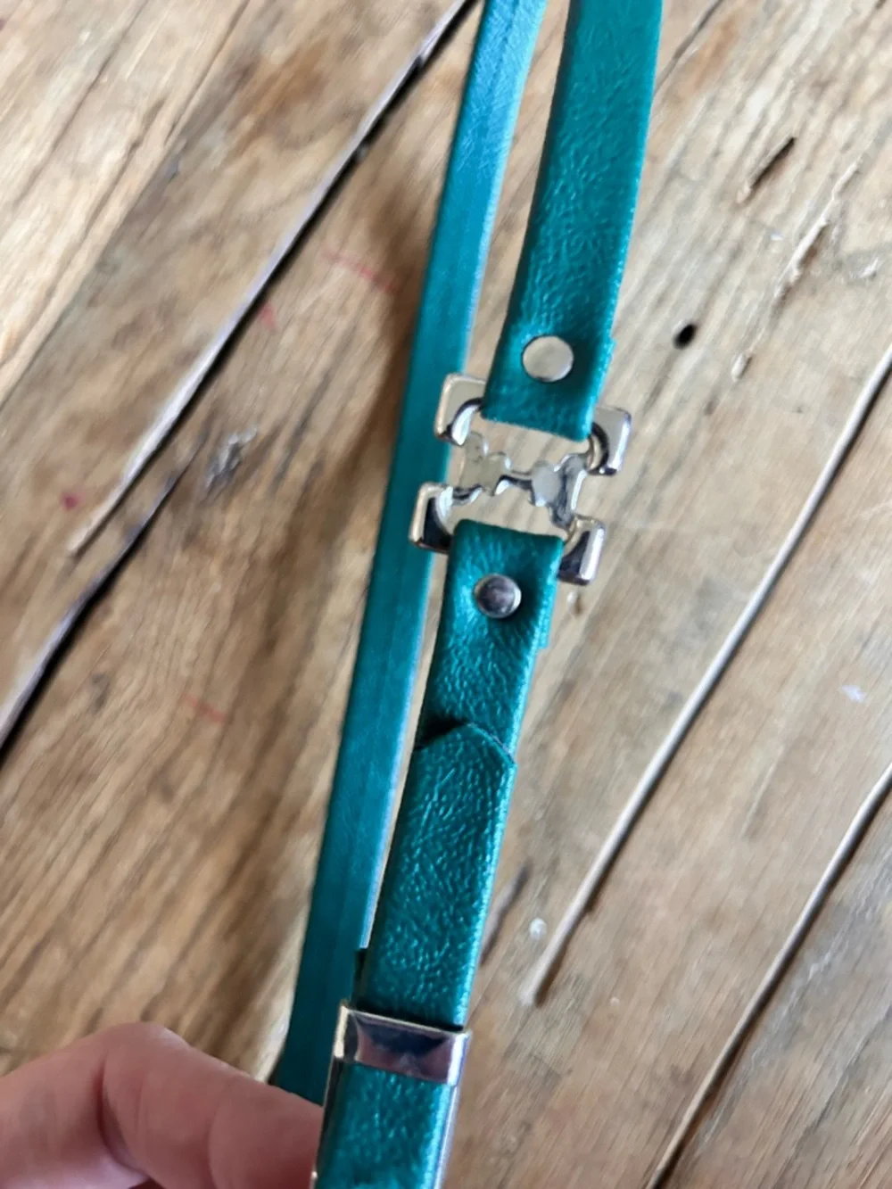 VTG emerald green belt Slim Teal Leather Women's Belt Silver Hardware detail sm